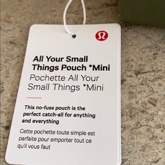 Lululemon All Your Small Things Pouch Mini - Picture 9 of 12